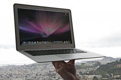 <b>蘋果的二手Macbook air機(jī)型屏幕背光與A面外殼一體詳解！</b>